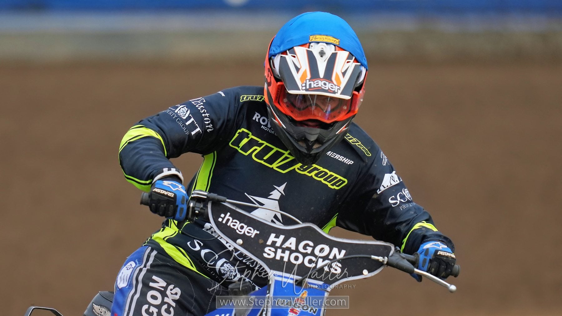WITCHES SIGN EDWARDS AS 28-DAY INJURY REPLACEMENT