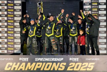 SEE THE WITCHES ON THE CORNHILL