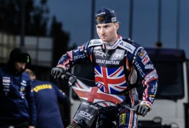 NICHOLLS BACKS BRENNAN TO STAR AT NO.1 FOR WITCHES