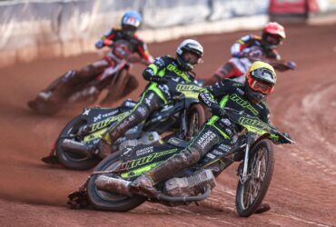 EDWARDS WINS BEWLEY EPIC AS WITCHES MISS OUT IN MANCHESTER CLASH