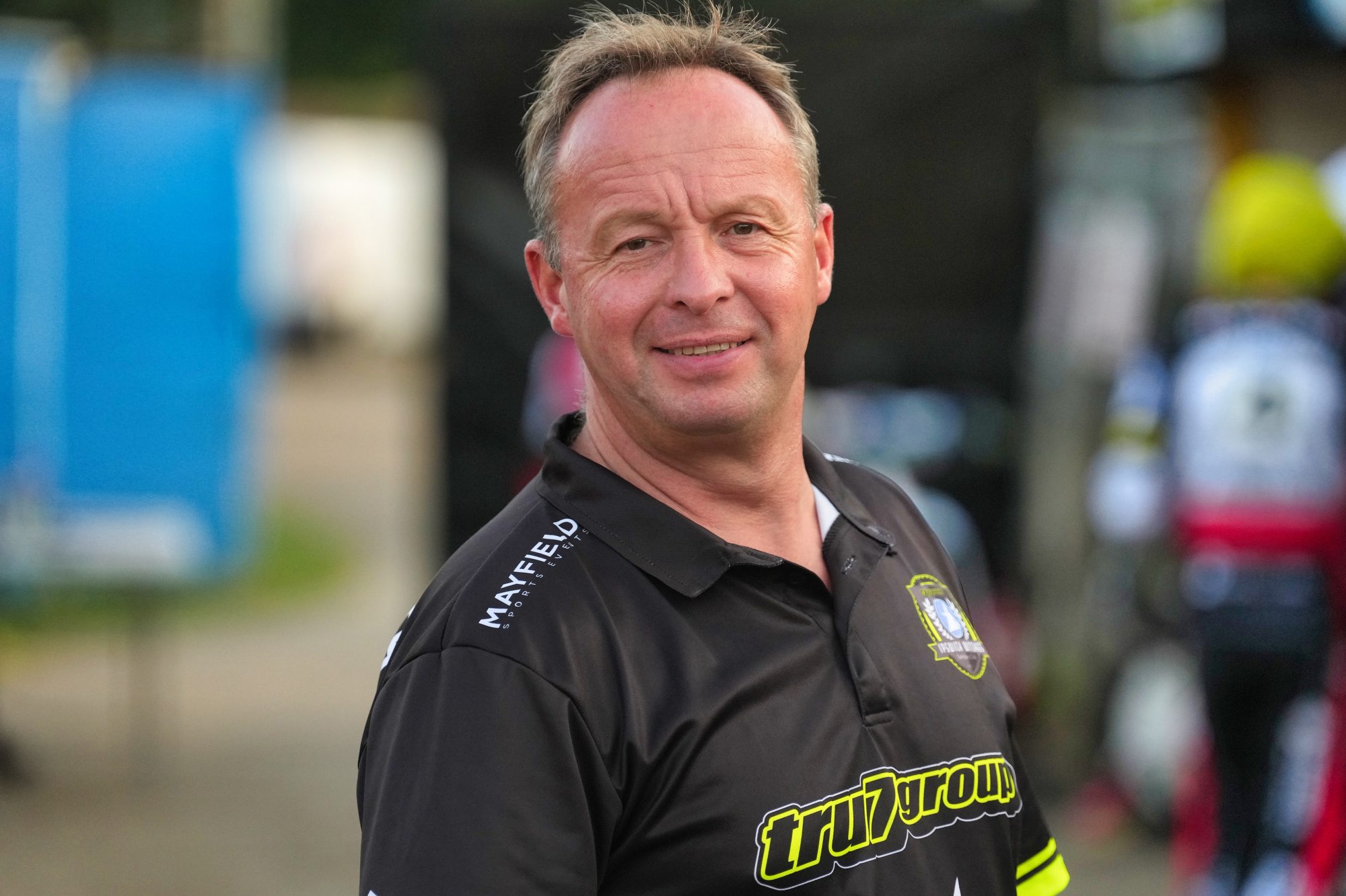 HURRY SEEKS TO DEFEND FORTRESS FOXHALL AGAINST LIONS