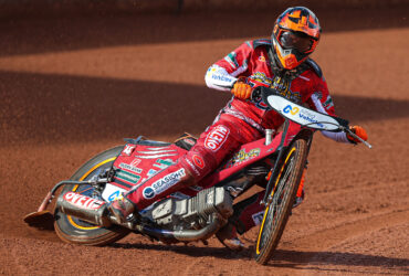 KEVIN JUHL PEDERSEN SIGNS FOR TRU7 GROUP WITCHES